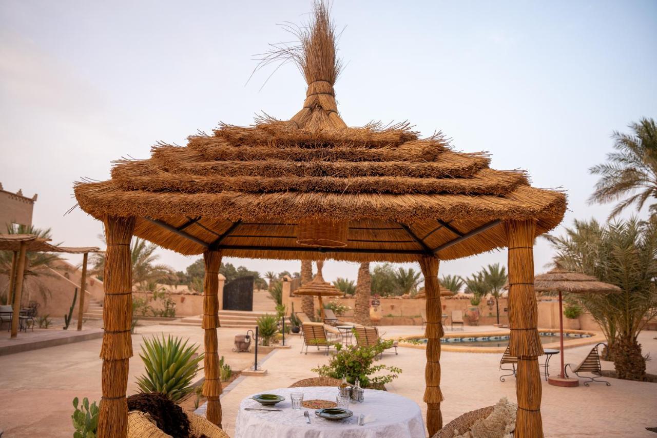 Riadsuerteloca Merzouga Hassilabied Eksteriør billede Al-Qasr Al-Wazzan